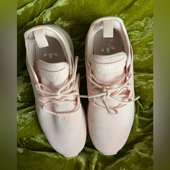 Adidas pink lace string shoes read description! Used - Picture 1 of 8